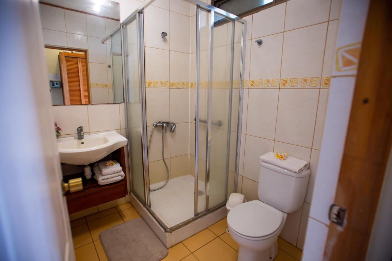 Hostal Uruhao Hanga Roa Ngoại thất bức ảnh
