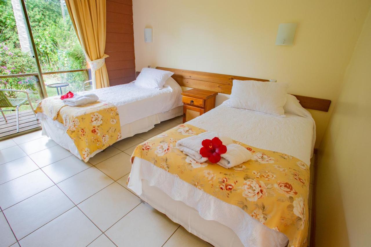 Hostal Uruhao Hanga Roa Ngoại thất bức ảnh