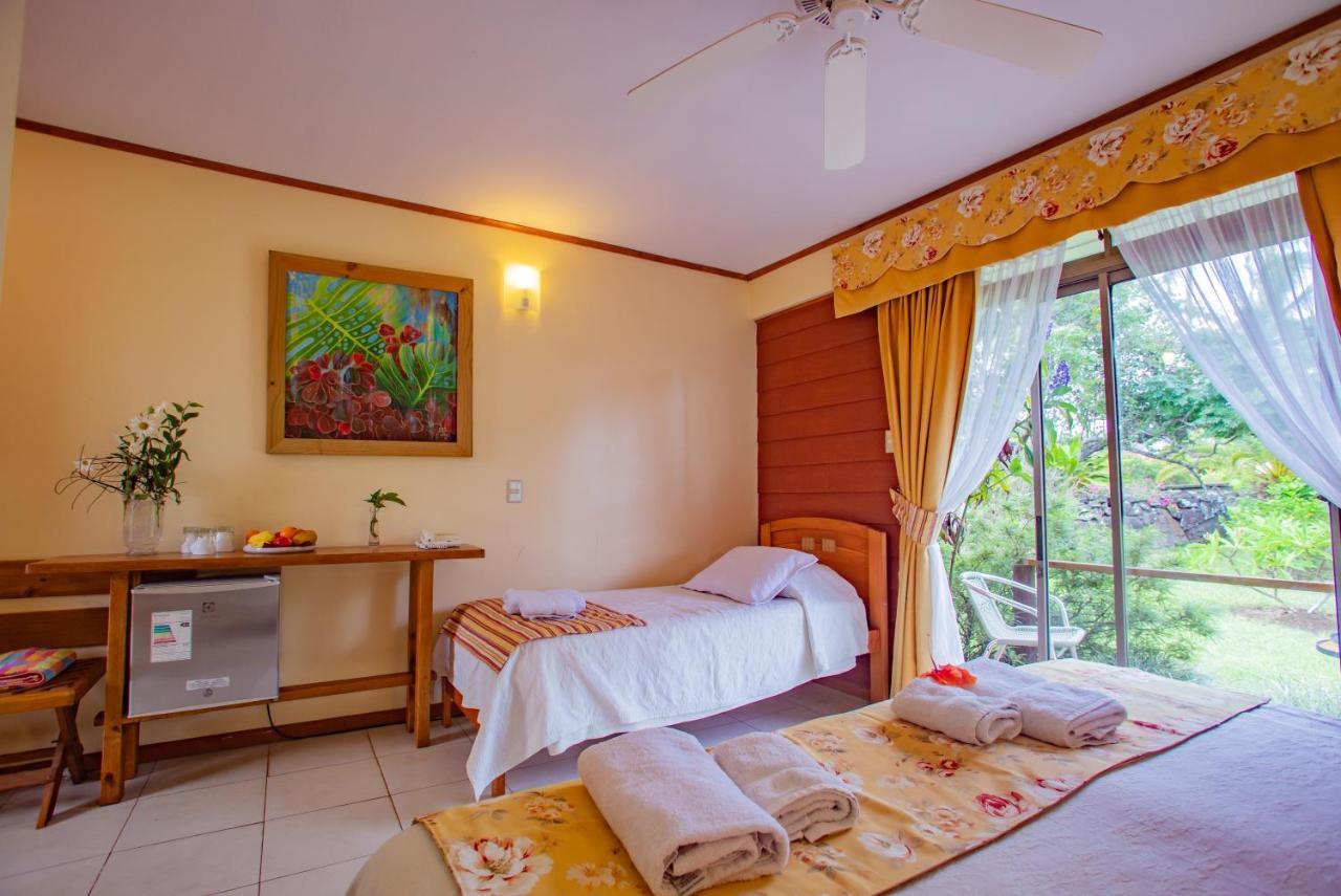 Hostal Uruhao Hanga Roa Ngoại thất bức ảnh